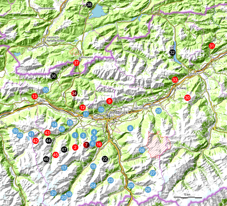 Übersichtskarte Abenteuer Natur Tirol - Innsbruck und Umgebung mit Eintragung der Familienwanderungen in den verschiedenen Schwierigkeitsgraden
